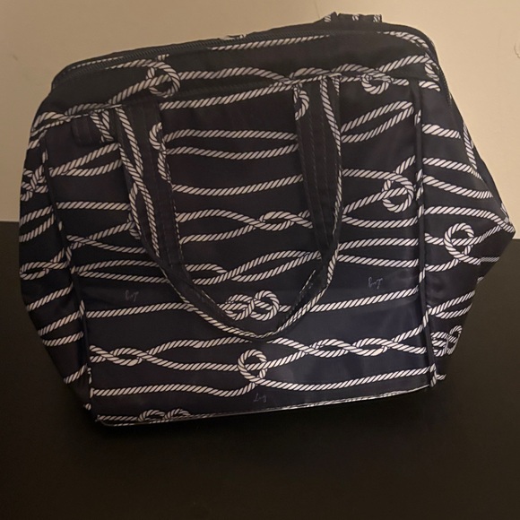 Lug Nautical Navy style lunch bag - Picture 5 of 10